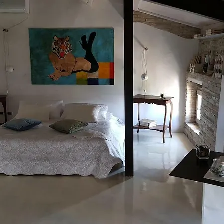 Bed & Breakfast Br1 Cibo & Benessere 3*