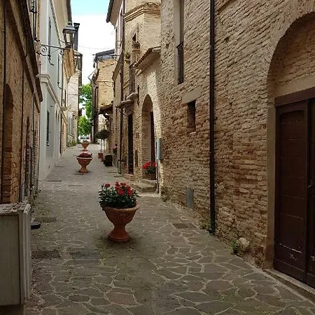 Bed & Breakfast Br1 Cibo & Benessere 3*