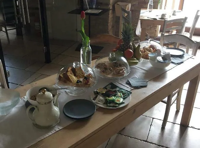 Br1 Cibo & Benessere Couette-café 3*